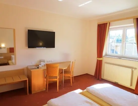 Superior Tek Büyük Yataklı Oda