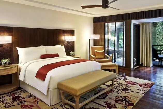 Deluxe Tek Büyük Yataklı Oda, 2 Çift Kişilik Yatak, Balkon