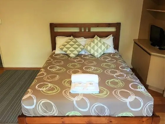 Ev (5 Bedrooms)