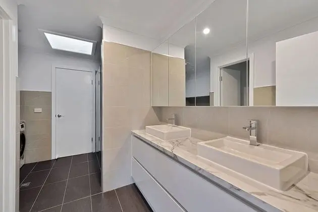 Ev (5 Bedrooms)