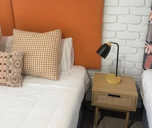 Deluxe Tek Büyük veya İki Ayrı Yataklı Oda, Birden Çok Yatak, Küçük Mutfak