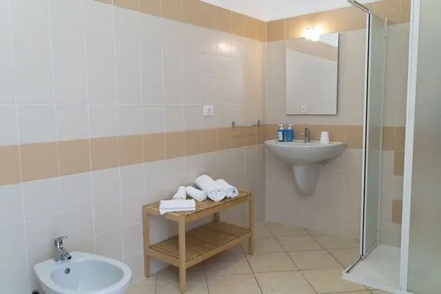 Comfort Büyük Yataklı Tek Kişilik Oda
