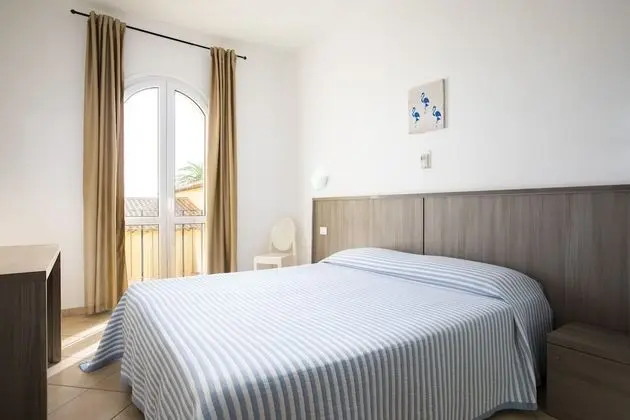 Comfort Tek Büyük veya İki Ayrı Yataklı Oda