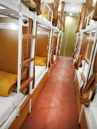 Comfort Ortak Ranzalı Oda, Sadece erkekler için