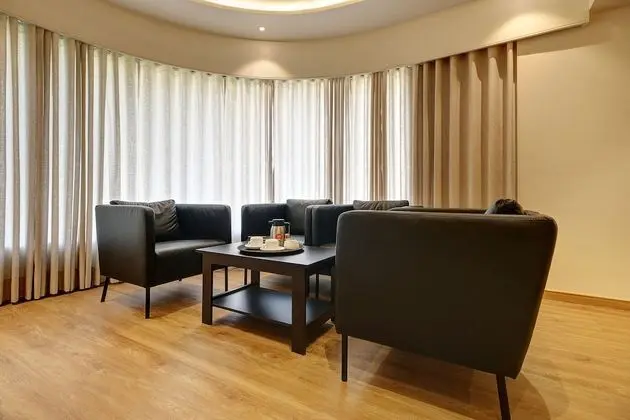 Luxury Tek Büyük Yataklı Oda