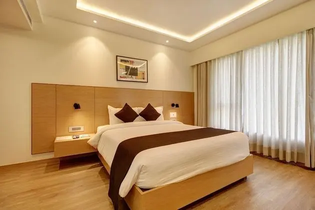 Luxury Tek Büyük Yataklı Oda