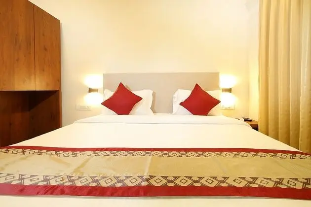 Deluxe Room with Non-attached Bathroom