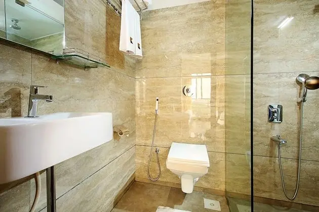 Deluxe Room with Non-attached Bathroom