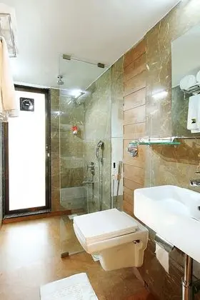 Luxury Apart Daire, 2 Yatak Odası, Küçük Mutfak, Şehir Manzaralı