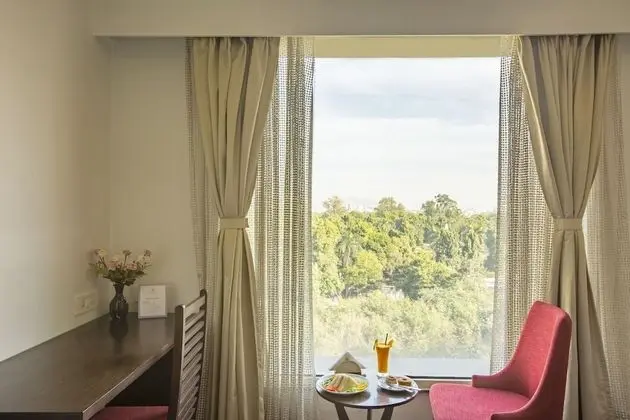 Deluxe Tek Büyük veya İki Ayrı Yataklı Oda, Birden Çok Yatak, Sigara İçilmez