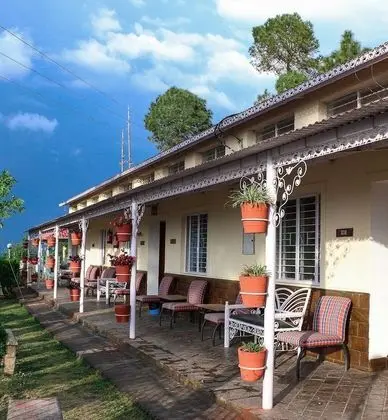 Kır Evi, Dağ Manzaralı