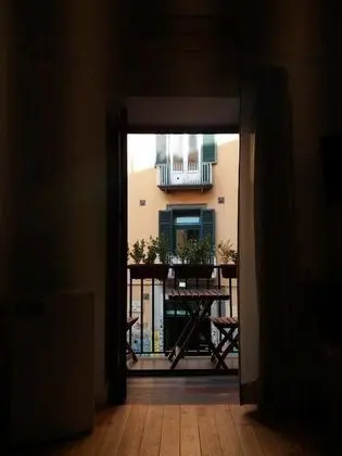 Dört Kişilik Oda, Şehir Manzaralı