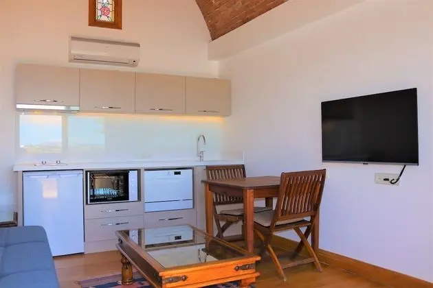 Signature Suite, Sea View