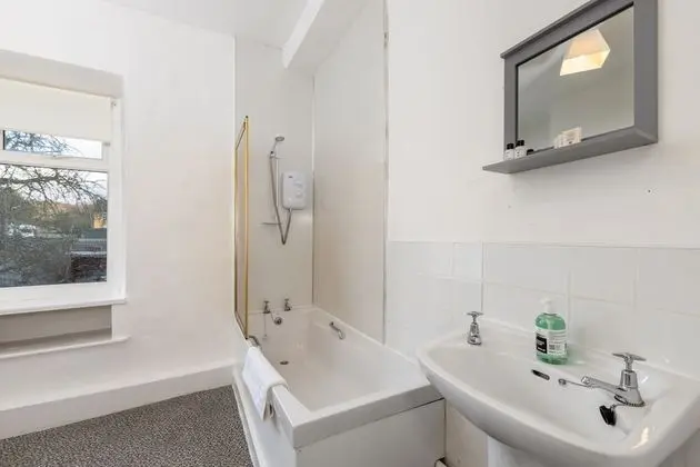 Ev, 5 Yatak Odası (Herbert House)