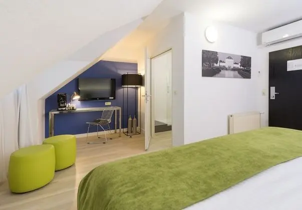 Premium Double Room (2 Adults + 1 Child)