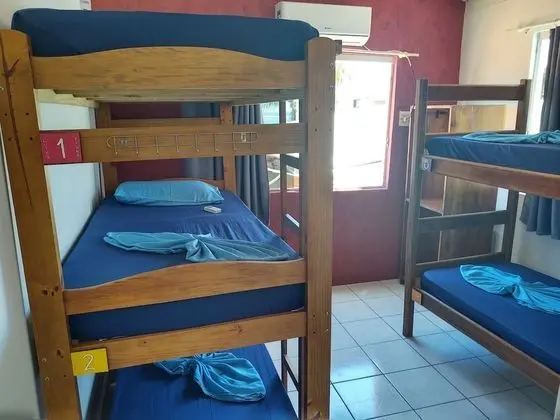 Ortak Ranzalı Oda, Sadece kadınlar için (1 Treliche + 1 Beliche)