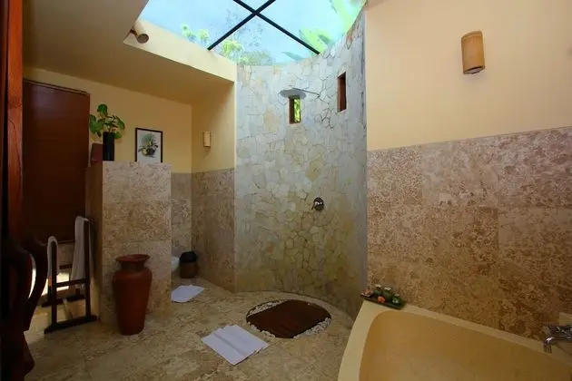 Villa, 2 Yatak Odası, Kişiye Özel Havuzlu (With Jacuzzi)