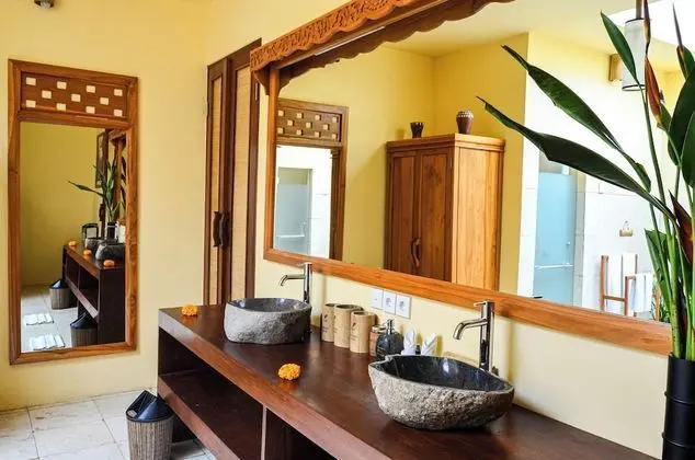 Luxury Tek Büyük veya İki Ayrı Yataklı Oda