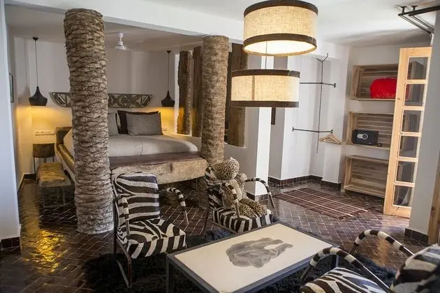 Luxury Süit, Sigara İçilmez, Kısmi Deniz Manzarası