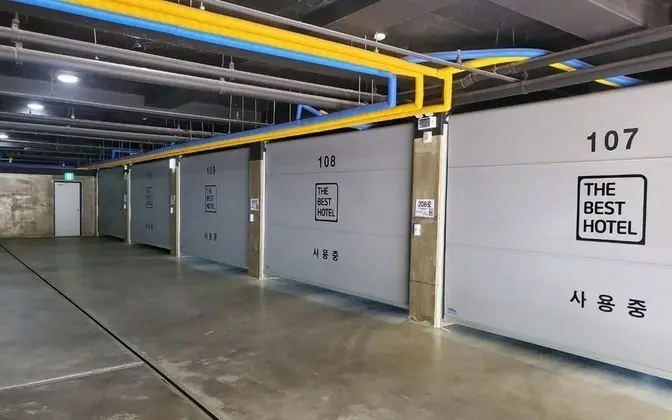 Oda (Drive-in-1 room 1 parking)