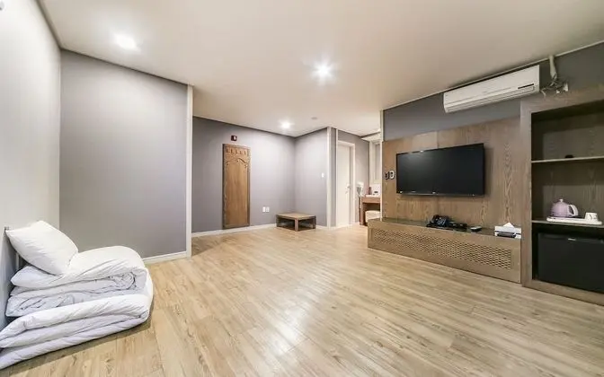 Oda (Deluxe Ondol (PC x/System heating/coo)