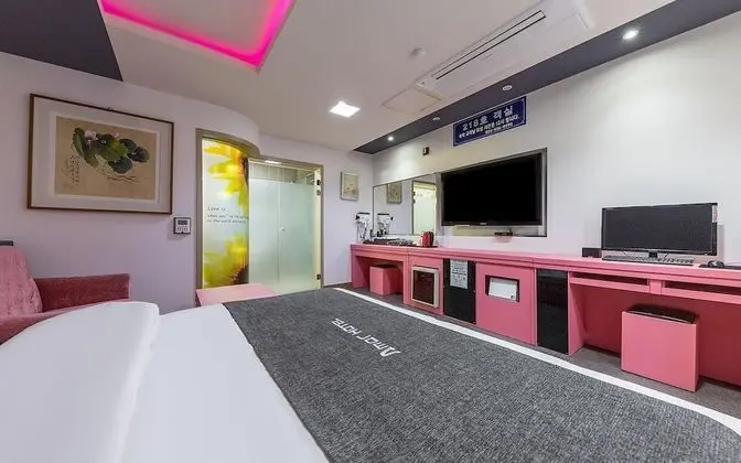 Oda (1 room 1 week-Deluxe room B (NEW bedd)