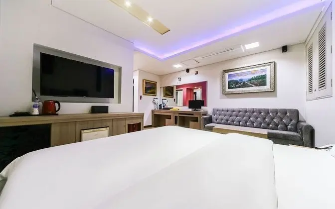 Oda (1 room 1 week-Deluxe room B (NEW bedd)