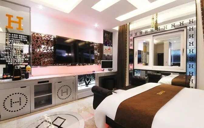 Oda (1 room 1 parking (Premium B))