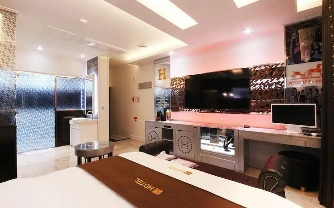 Oda (1 room 1 parking (Premium B))