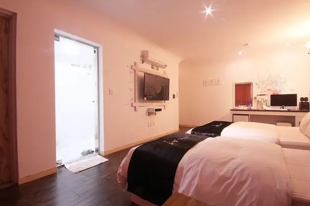 Oda (Deluxe room-Twin (luxury bedding/100%)