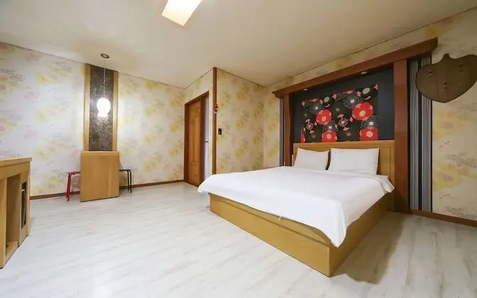 Oda (STANDARD B (double Netflix viewing av)