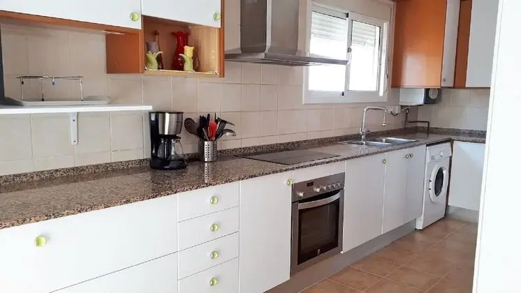 Villa, 4 Yatak Odası, Havuz Manzaralı