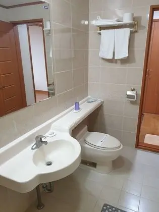 Basic Tek Büyük Yataklı Oda