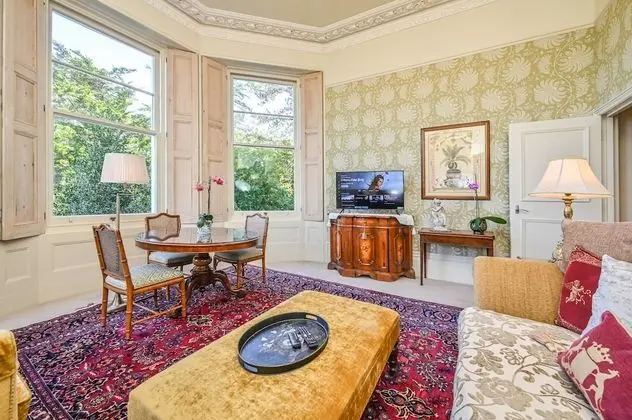 Deluxe Apart Daire, Banyolu/Duşlu