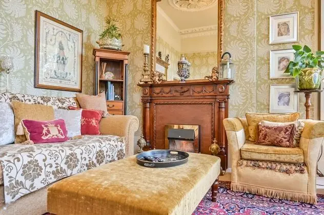 Deluxe Apart Daire, Banyolu/Duşlu