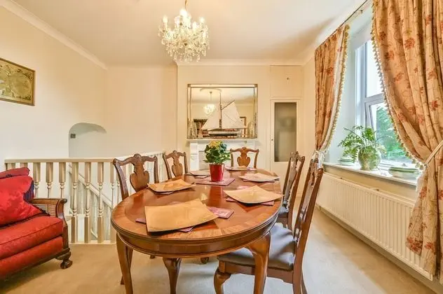 Luxury Ev, Banyolu/Duşlu, Bahçe Manzaralı ((Three Bedroom))