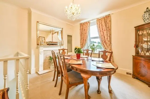 Luxury Ev, Banyolu/Duşlu, Bahçe Manzaralı ((Three Bedroom))