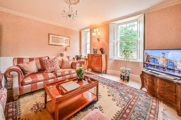Luxury Ev, Banyolu/Duşlu, Bahçe Manzaralı ((Three Bedroom))