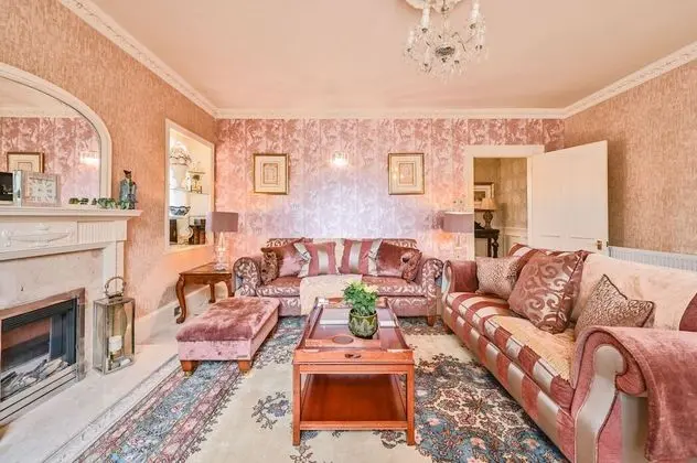 Luxury Ev, Banyolu/Duşlu, Bahçe Manzaralı ((Three Bedroom))