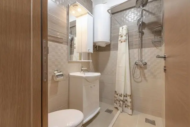 Comfort Apart Daire, Bahçe Manzaralı