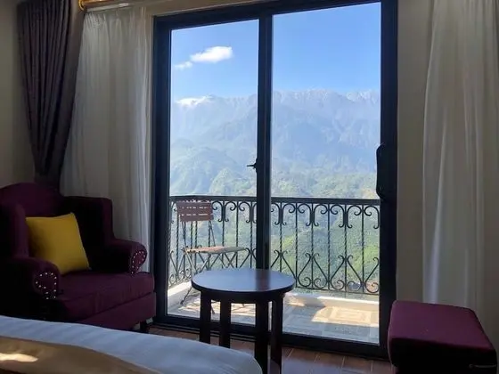 Deluxe Üç Kişilik Oda