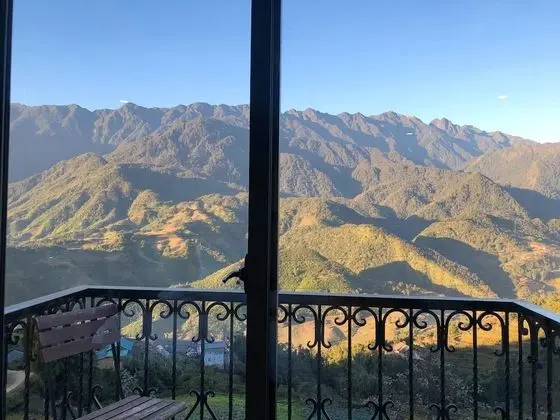 Panoramic Tek Büyük Yataklı Oda