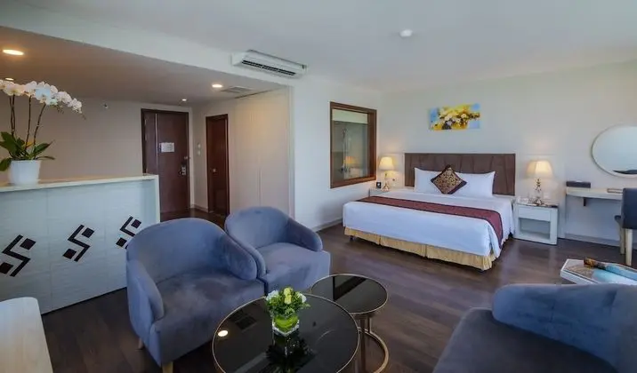 Premium Tek Büyük Yataklı Oda, Şehir Manzaralı