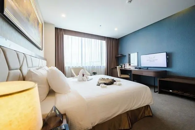 Deluxe Tek Büyük Yataklı Oda, Şehir Manzaralı
