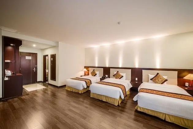 Deluxe Üç Kişilik Oda