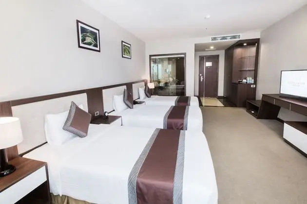 Deluxe Üç Kişilik Oda