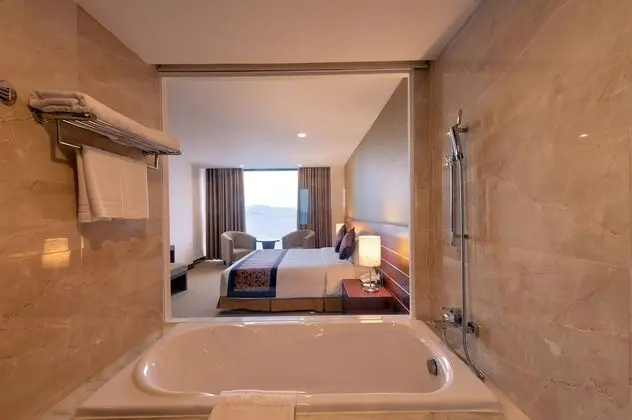 Deluxe Tek Büyük Yataklı Oda, Sigara İçilmez, Deniz Manzaralı