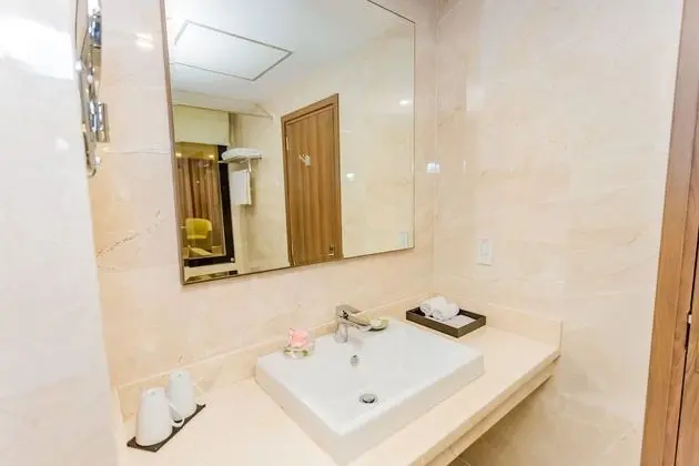 Premium Deluxe Twin Room