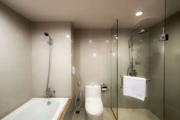 Premium Tek Büyük Yataklı Oda