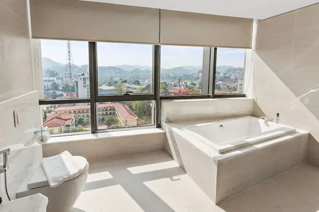 Deluxe Büyük Yataklı Tek Kişilik Oda